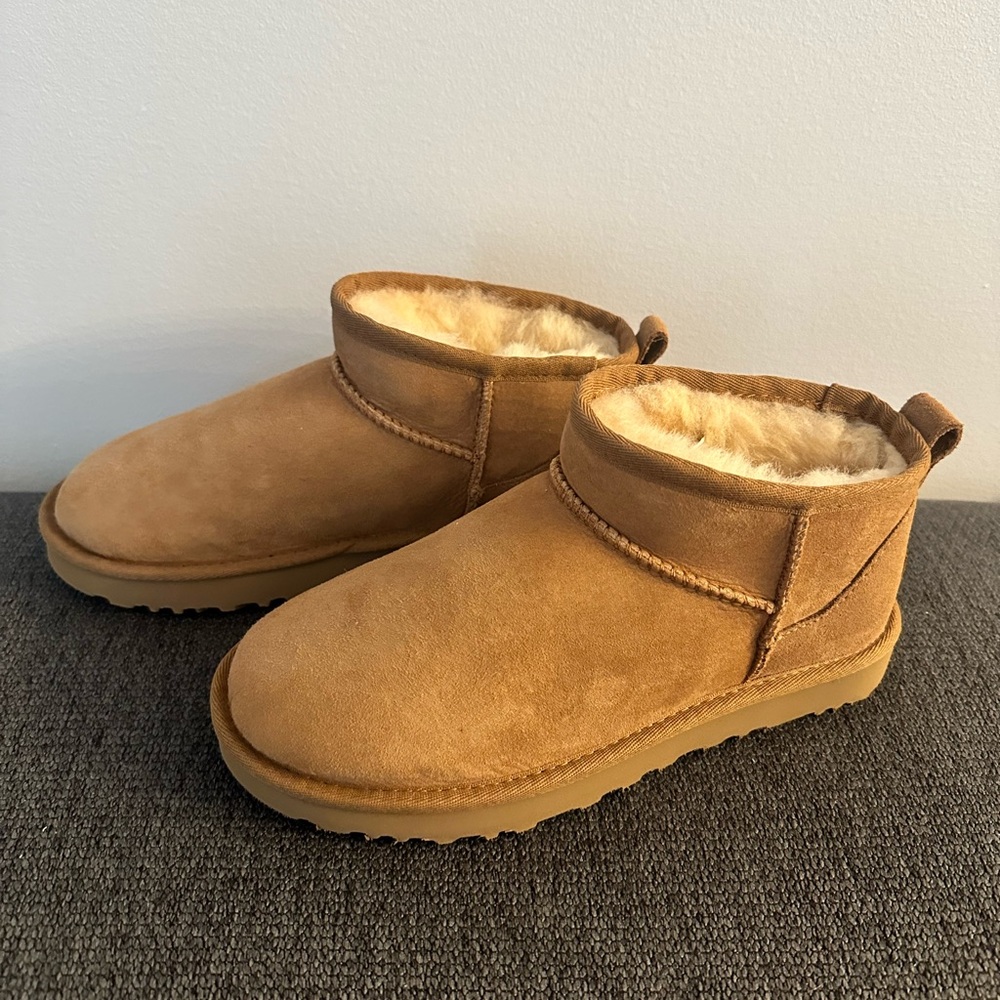 UGG Classic Ultra Mini